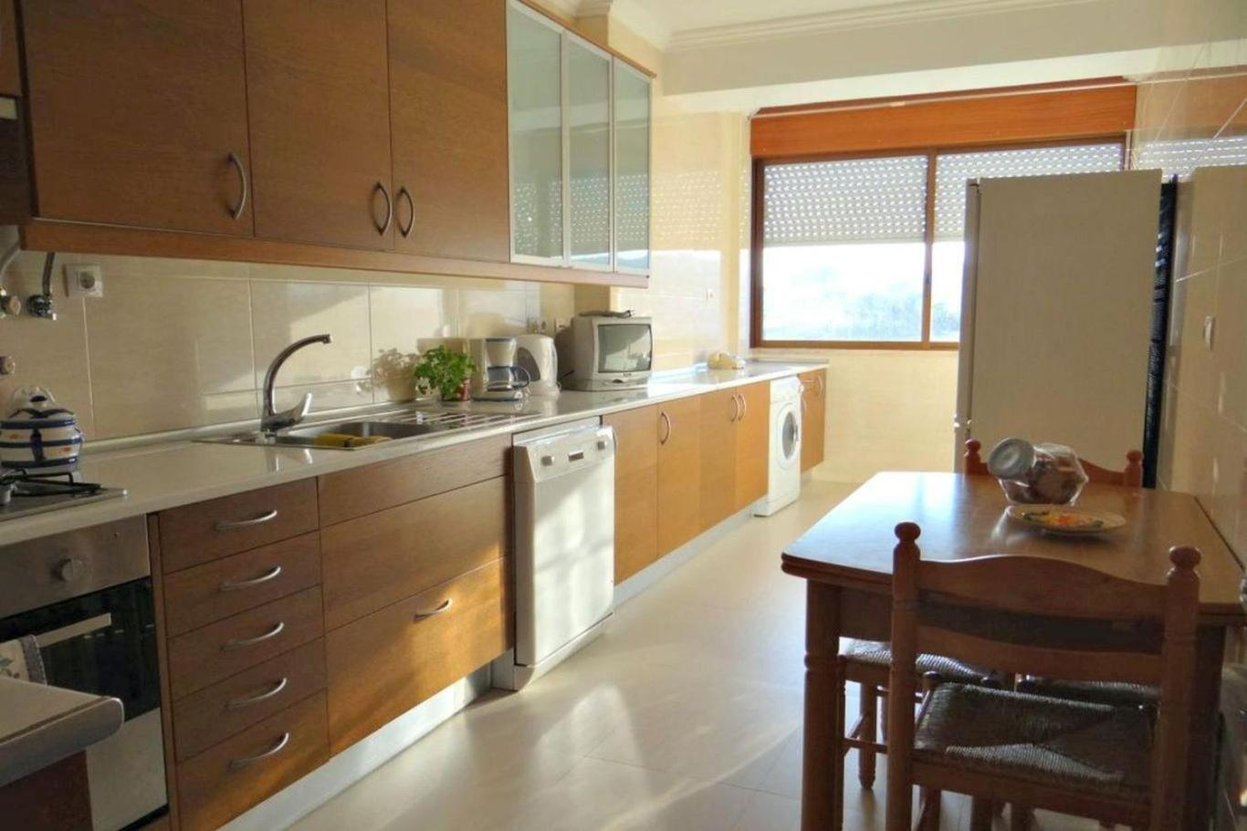 Be Local - Apartment With 2 Bedrooms In Infantado In โลวเรส ภายนอก รูปภาพ