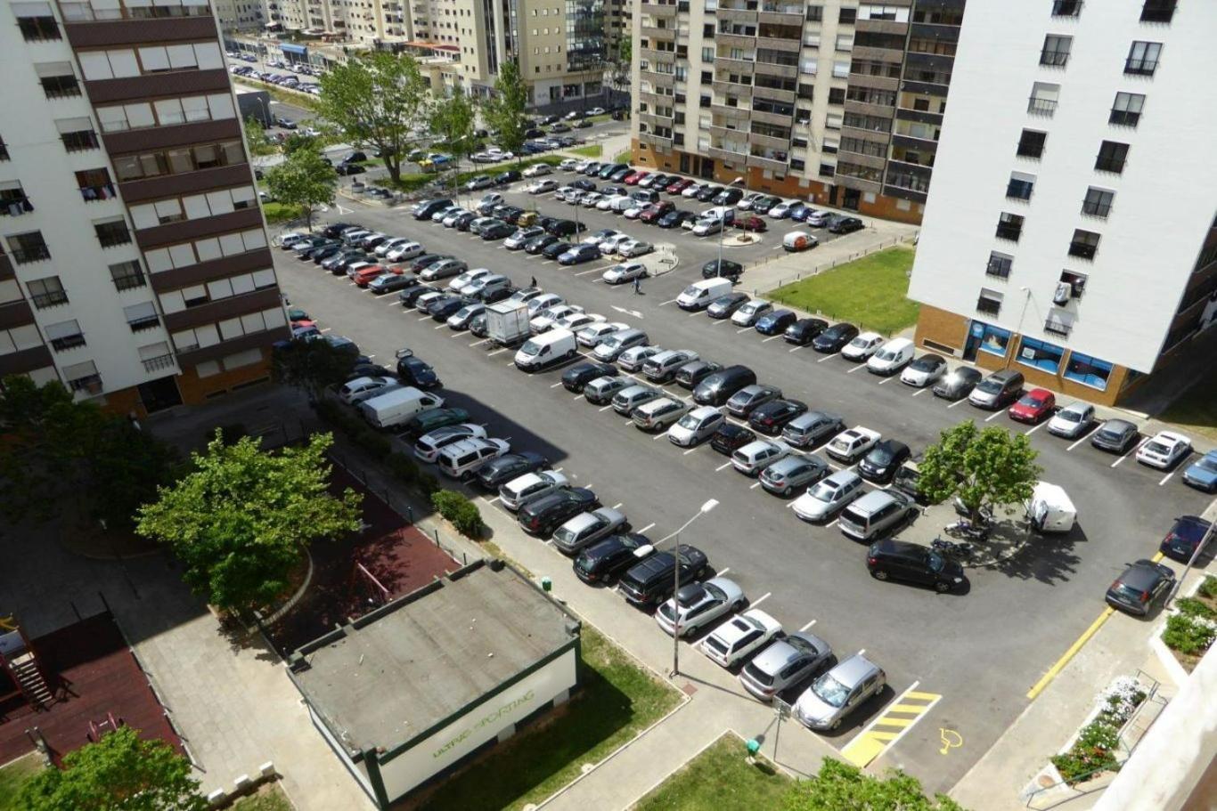 Be Local - Apartment With 2 Bedrooms In Infantado In โลวเรส ภายนอก รูปภาพ